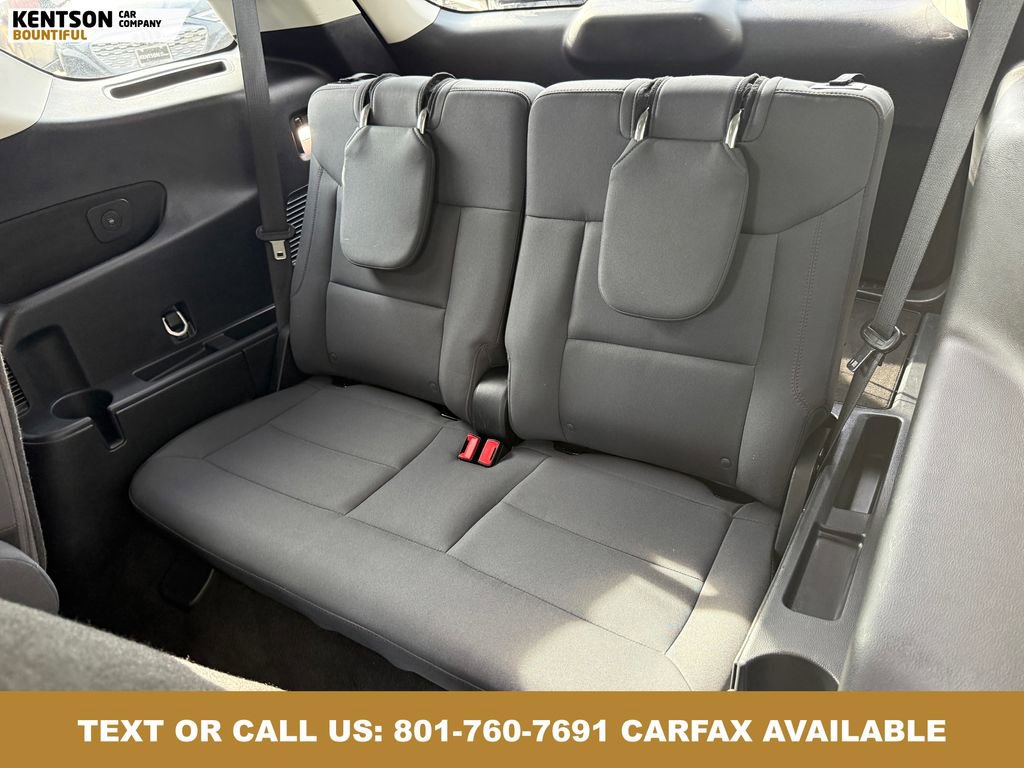 Used 2025 Ford Explorer Active AWD/4WD image 32