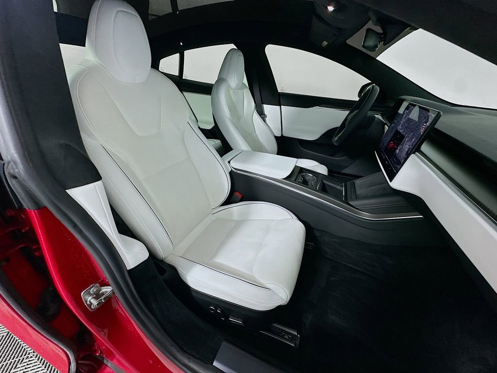 Used 2022 Tesla Model S Plaid AWD/4WD image 28