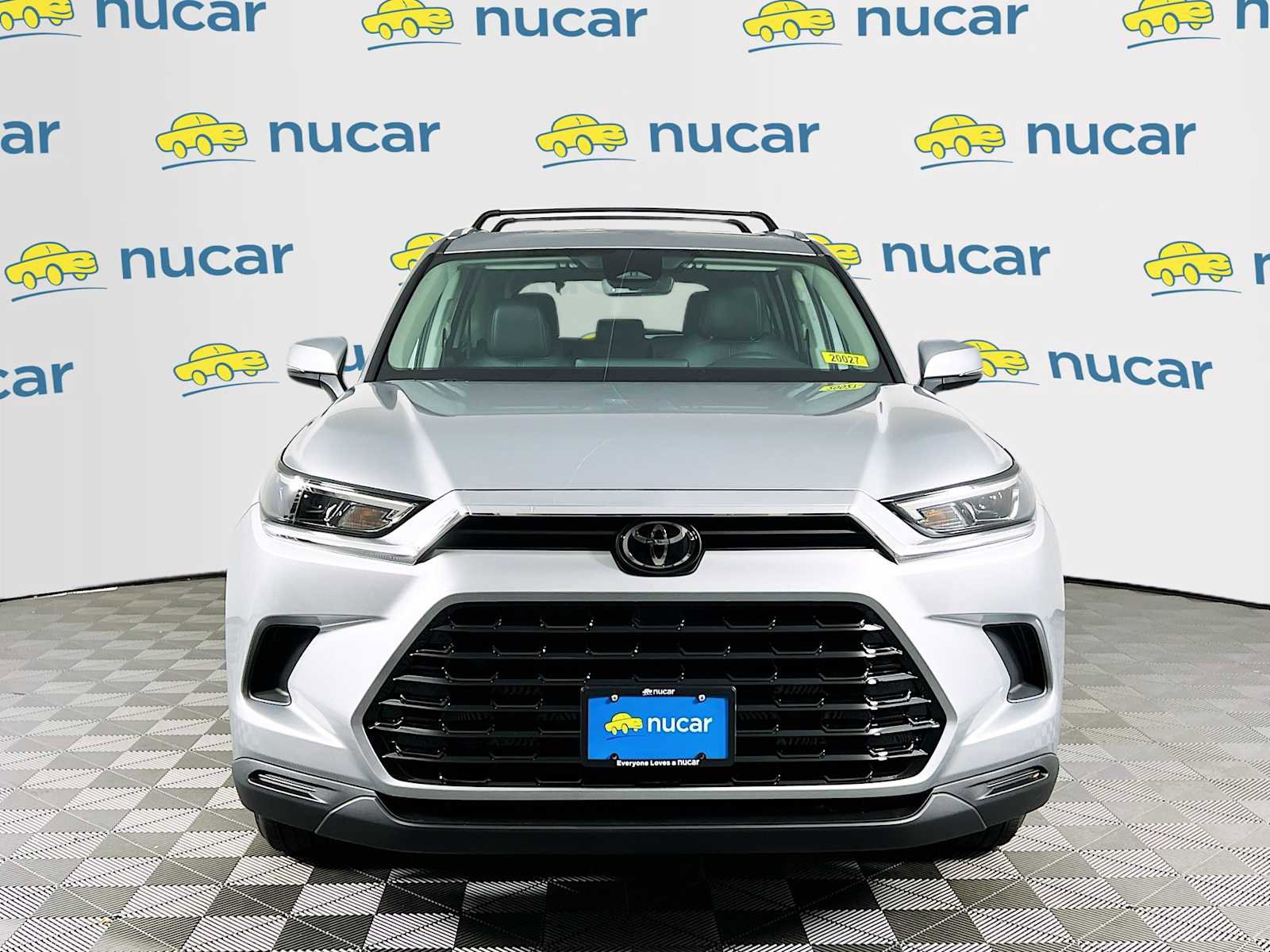 New 2026 Toyota Grand Highlander XLE image 3