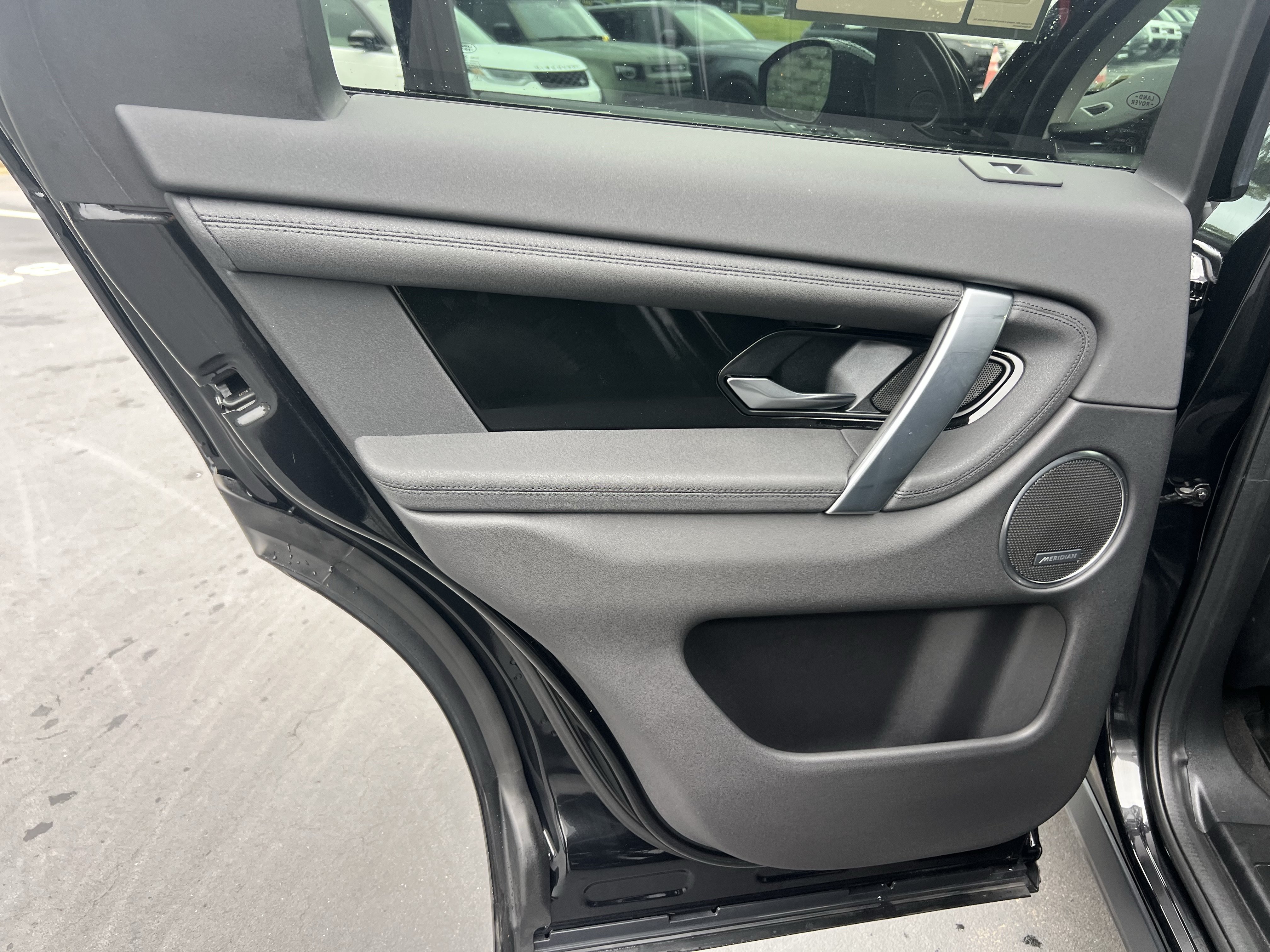 Certified 2025 Land Rover Discovery Sport S AWD/4WD image 30
