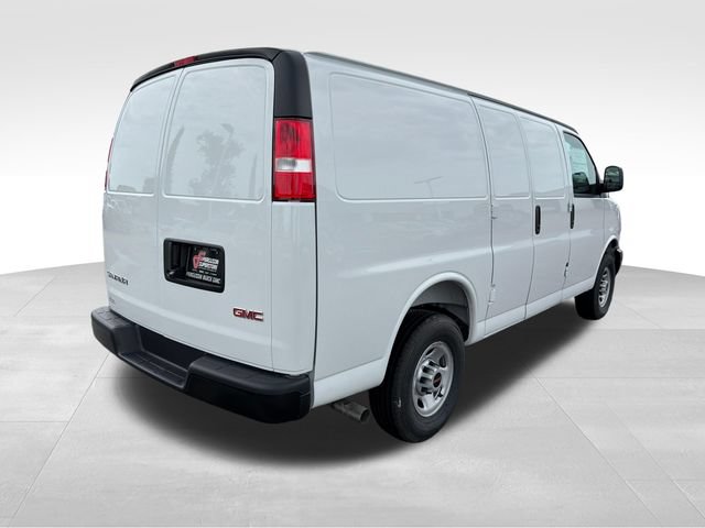 New 2026 GMC Savana 2500 w/ Driver Convenience Package RWD image 7