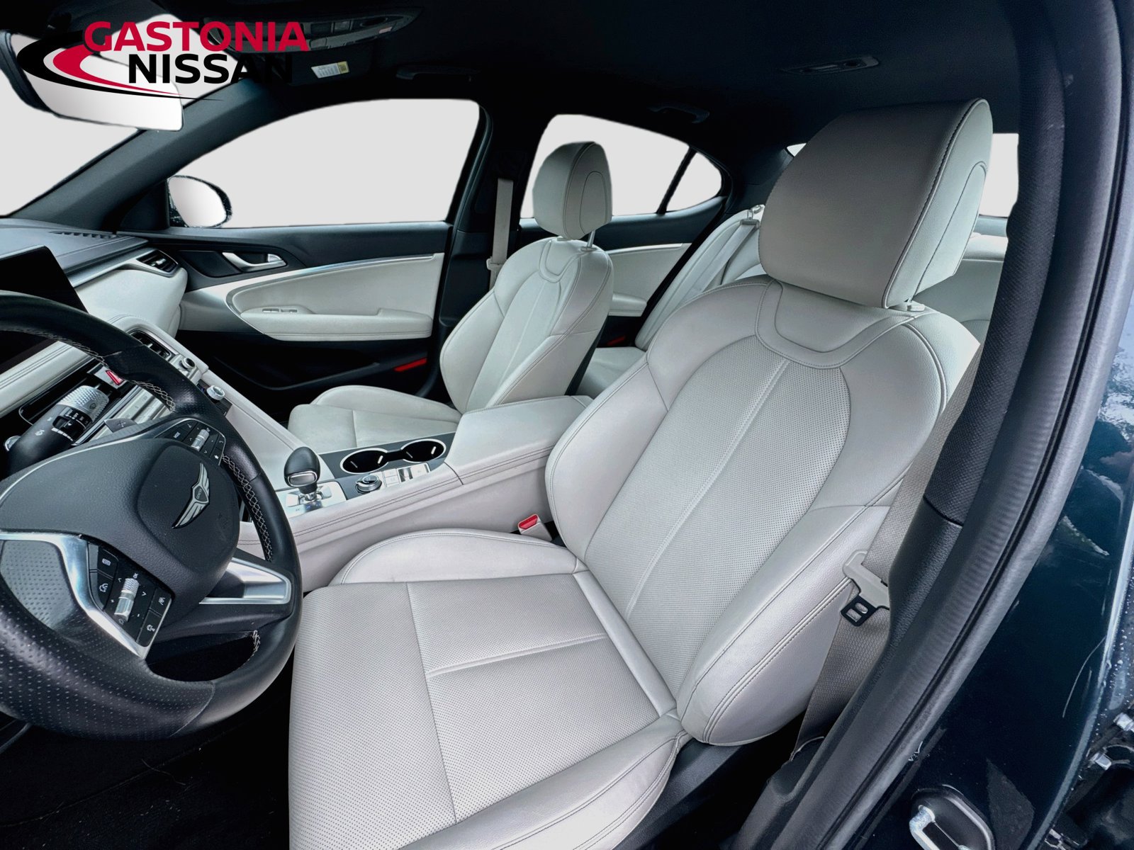 Used 2025 Genesis G70 2.5T AWD/4WD image 27