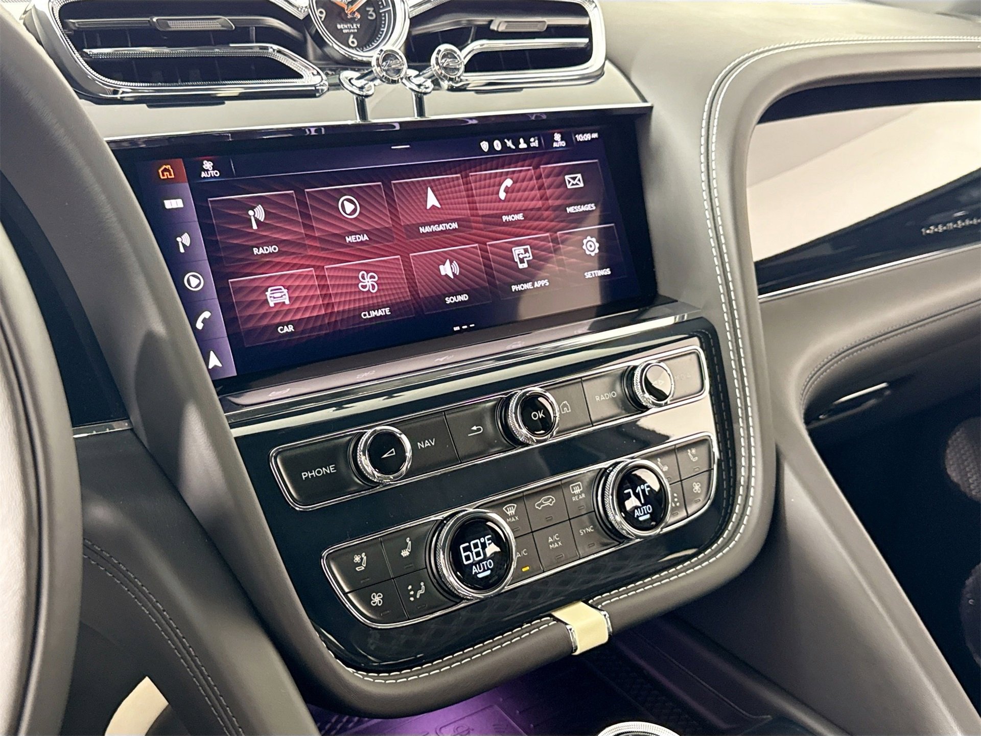 Used 2023 Bentley Bentayga Speed image 12