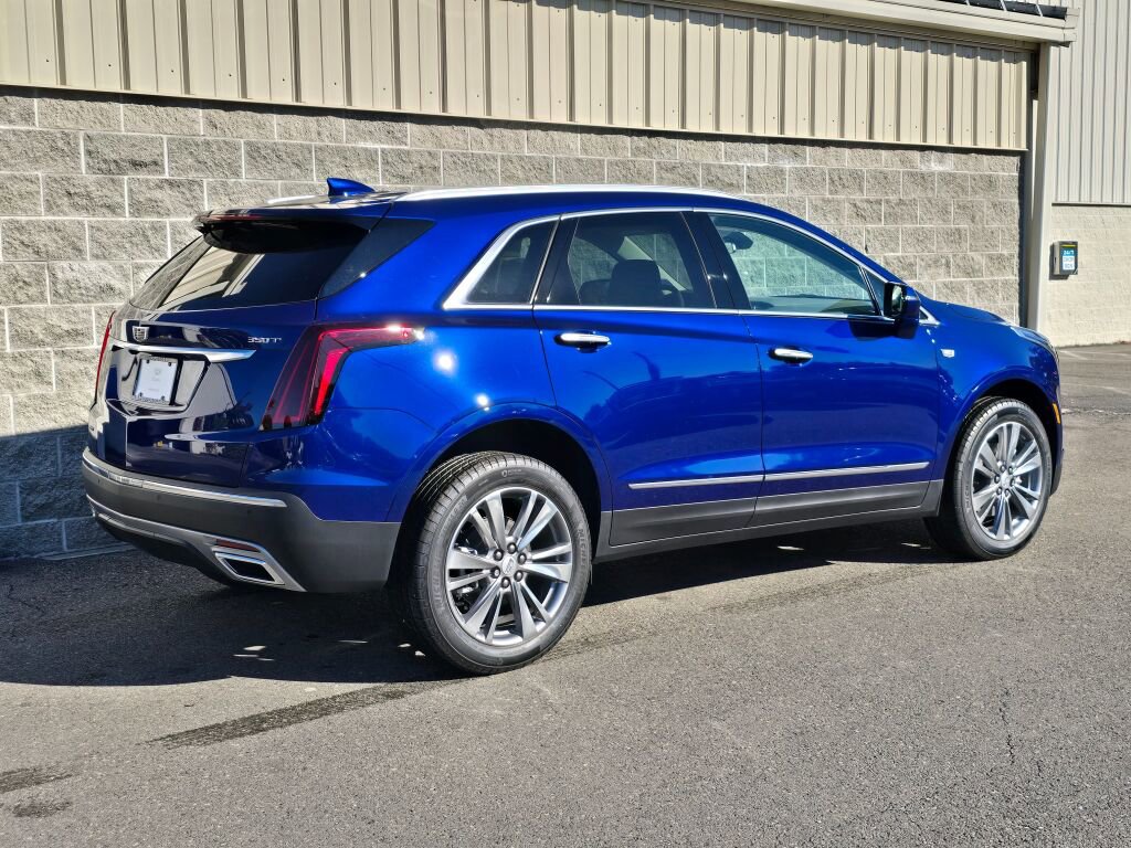 New 2025 Cadillac XT5 Premium Luxury image 8