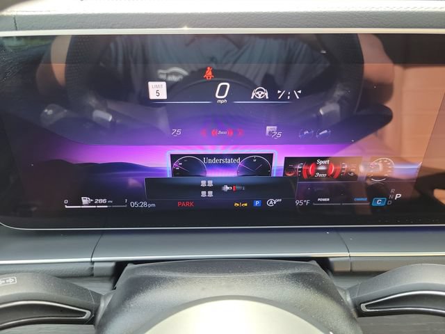 Used 2024 Mercedes-Benz GLS 450 4MATIC image 22