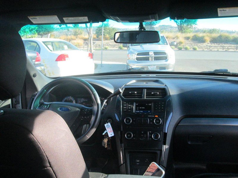 Used 2017 Ford Explorer 4WD Police Interceptor image 14