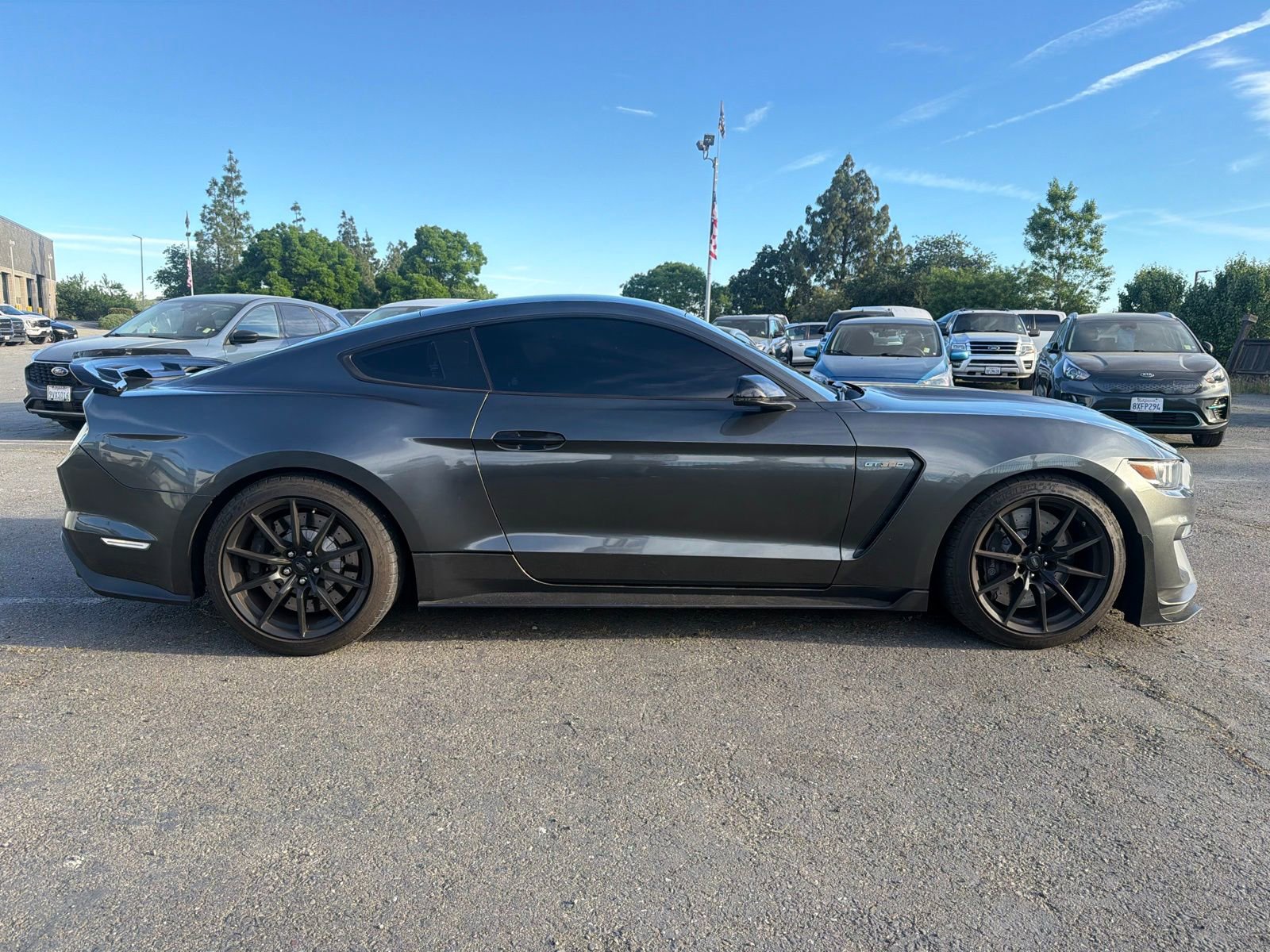 Used 2017 Ford Mustang Shelby GT350 w/ Electronics Package image 6