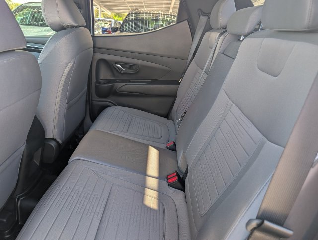 Used 2024 Hyundai Santa Cruz SEL FWD image 25