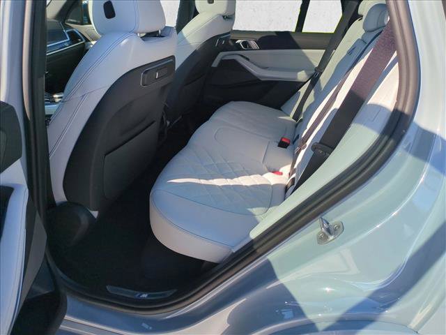 Certified 2026 BMW X5 xDrive50e w/ M Sport Package AWD/4WD image 21