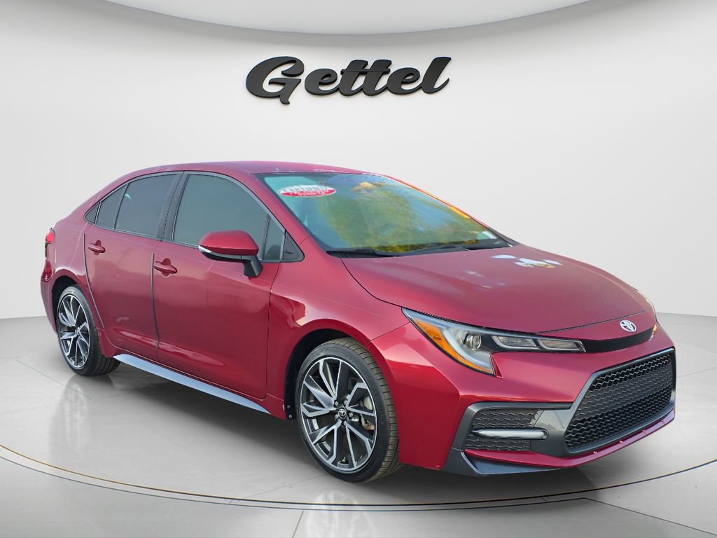 Used 2022 Toyota Corolla SE FWD image 3