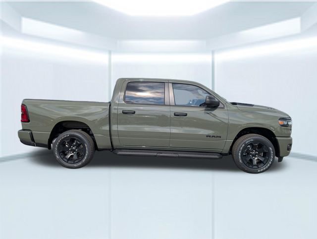 New 2026 RAM 1500 Express AWD/4WD image 7