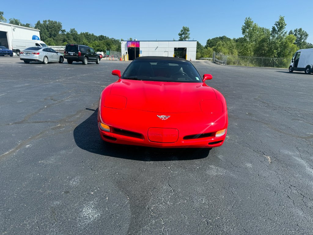 Used 2003 Chevrolet Corvette Convertible w/ Preferred Equipment Group1 RWD image 9