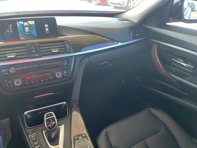 Used 2015 BMW 328i Gran Turismo xDrive w/ Technology Package image 16