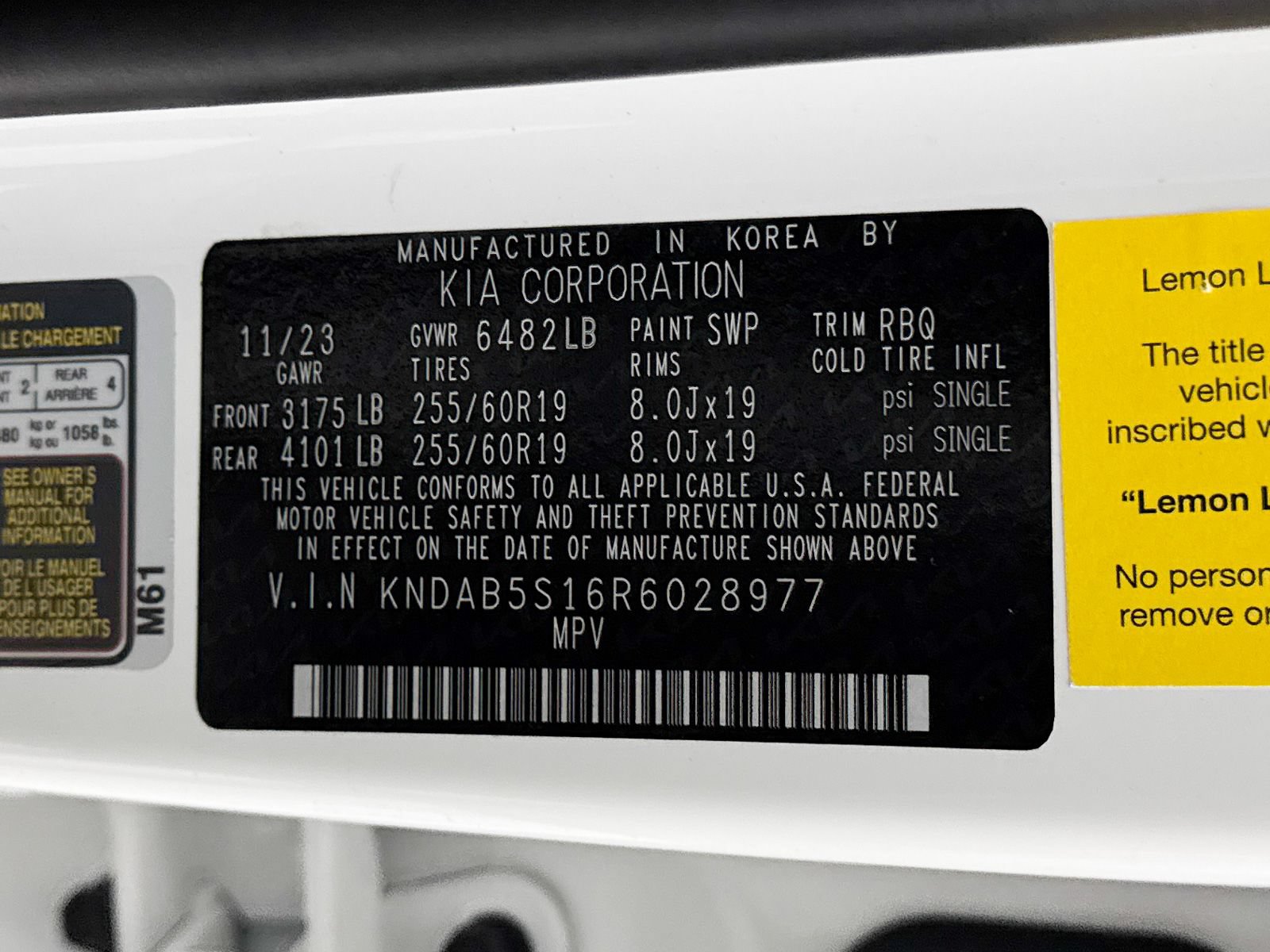 Used 2024 Kia EV9 Light Long Range RWD image 39