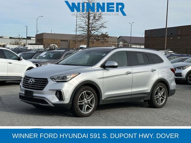 Used 2018 Hyundai Santa Fe SE image 1
