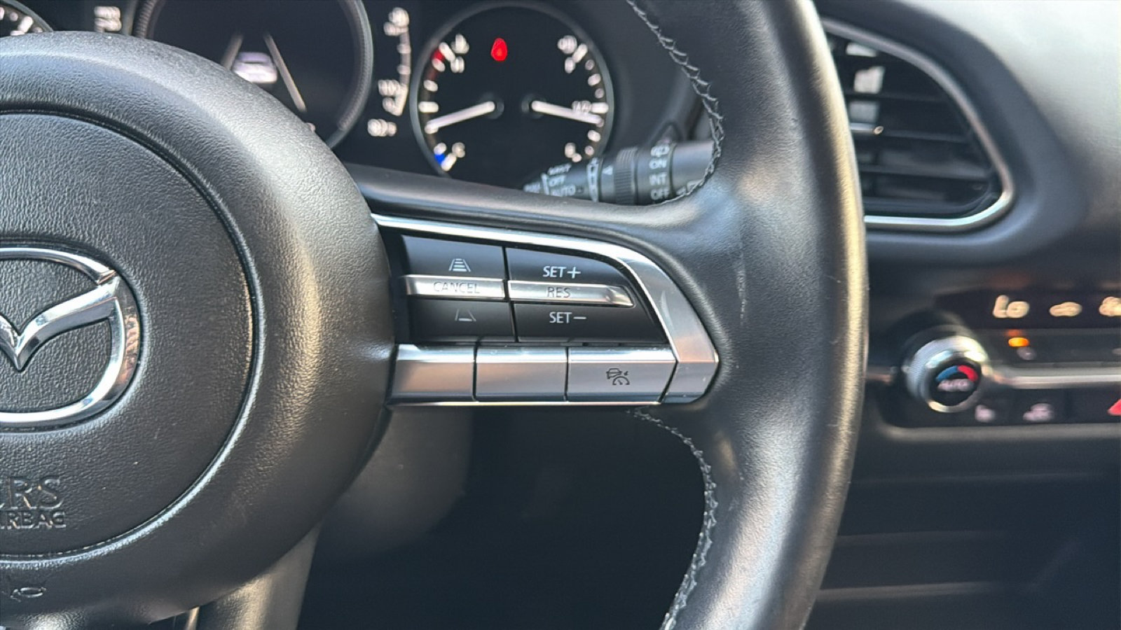 Certified 2022 MAZDA CX-30 AWD 2.5 S w/ Preferred Package image 19