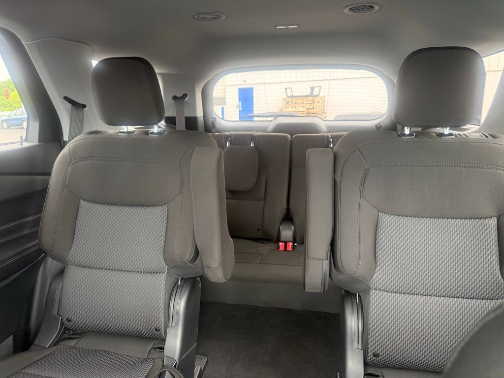 Certified 2024 Ford Explorer XLT AWD/4WD image 27