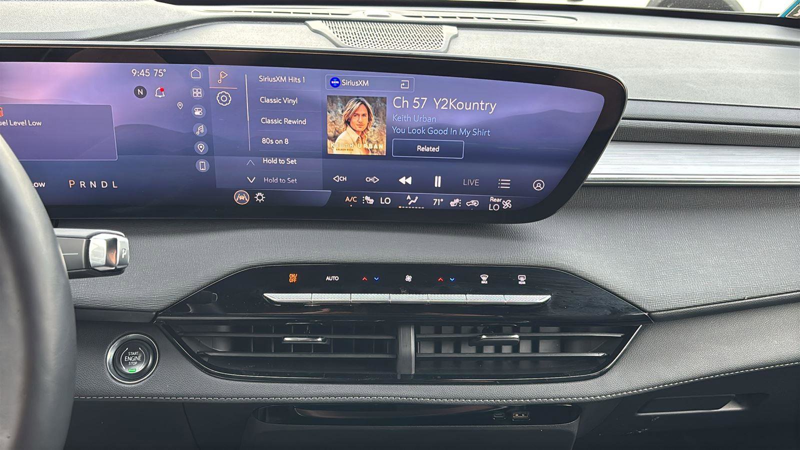 Certified 2025 Buick Enclave Preferred FWD image 34