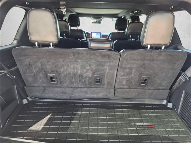 Used 2019 Lincoln Navigator Select AWD/4WD image 19