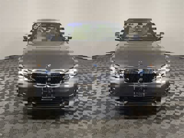 Used 2021 BMW 330i xDrive Sedan w/ Driving Assistance Package image 30