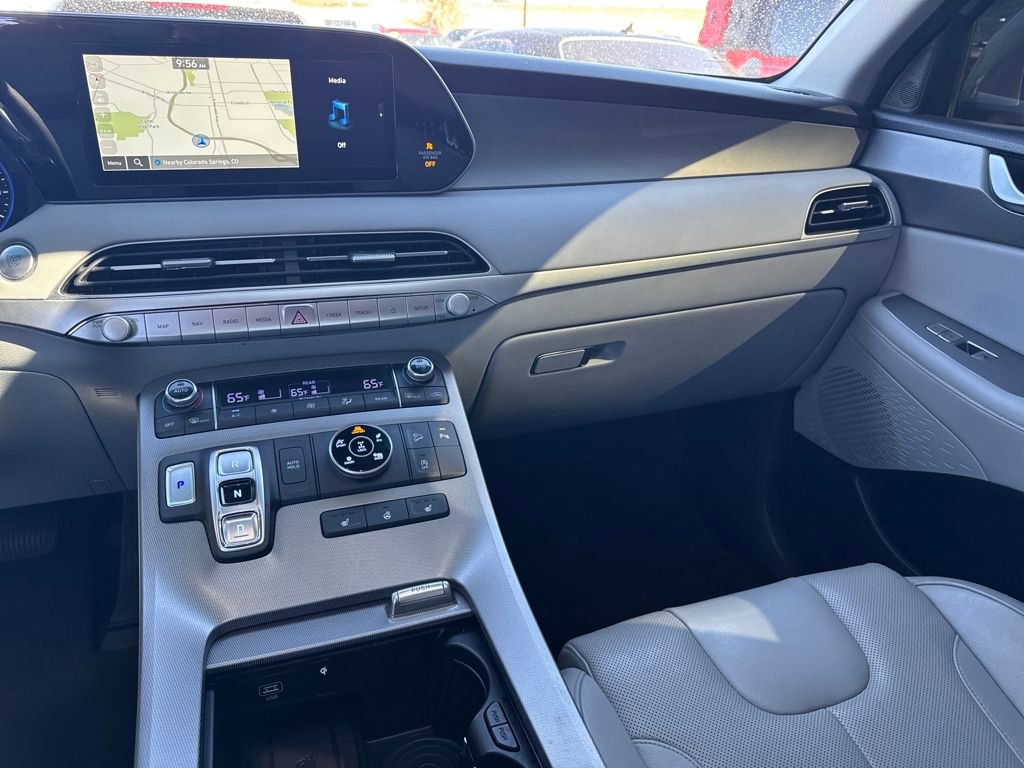 Used 2022 Hyundai Palisade SEL w/ 8P Bench Seat Package image 42
