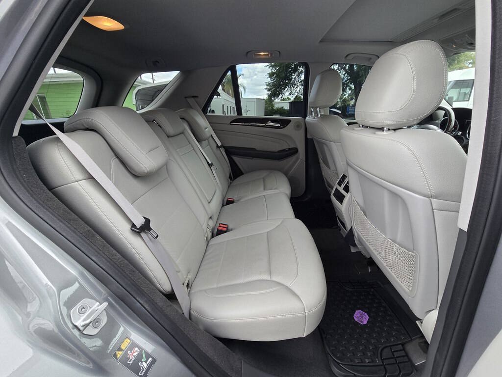 Used 2015 Mercedes-Benz ML 250 BlueTEC 4MATIC image 16