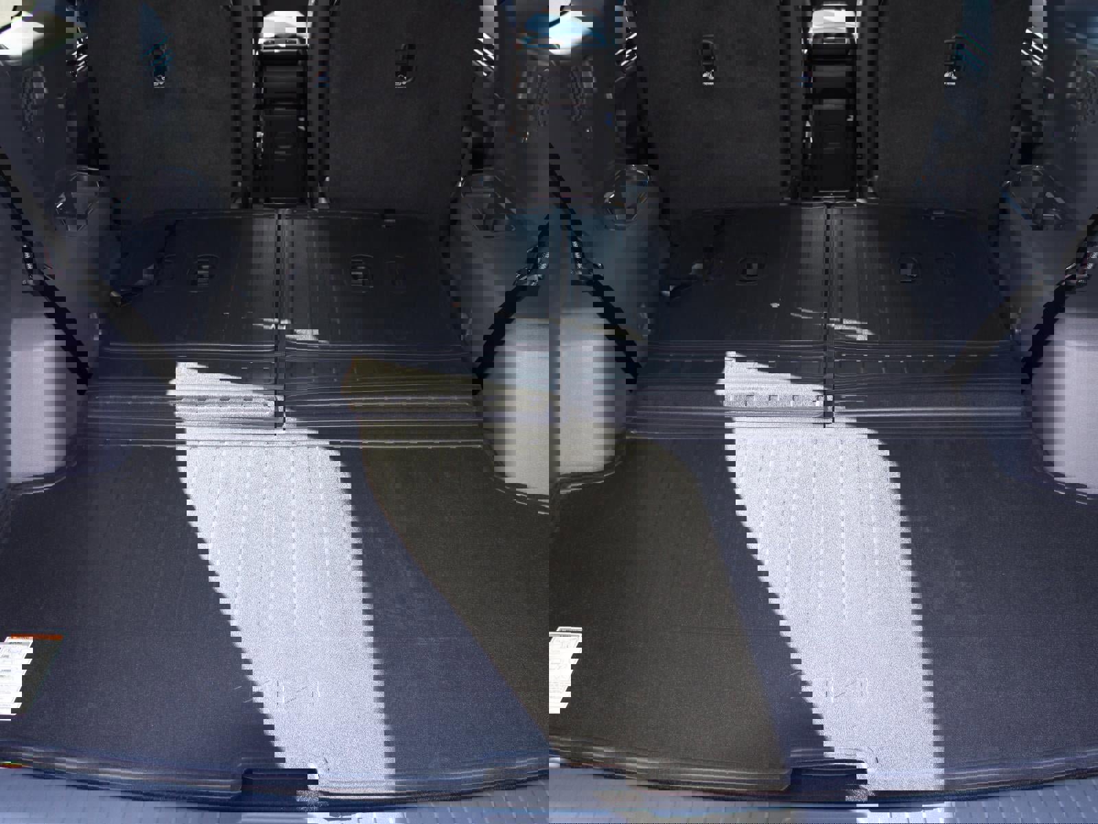 New 2026 Kia EV9 Land w/ Nightfall Edition Package image 11