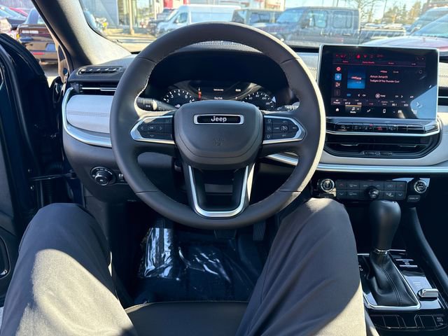 New 2026 Jeep Compass Limited image 17