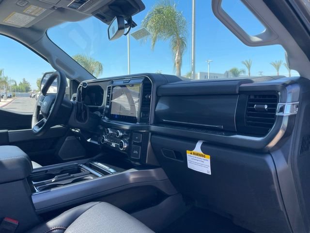 New 2026 Ford F250 Lariat w/ Black Appearance Package AWD/4WD image 28