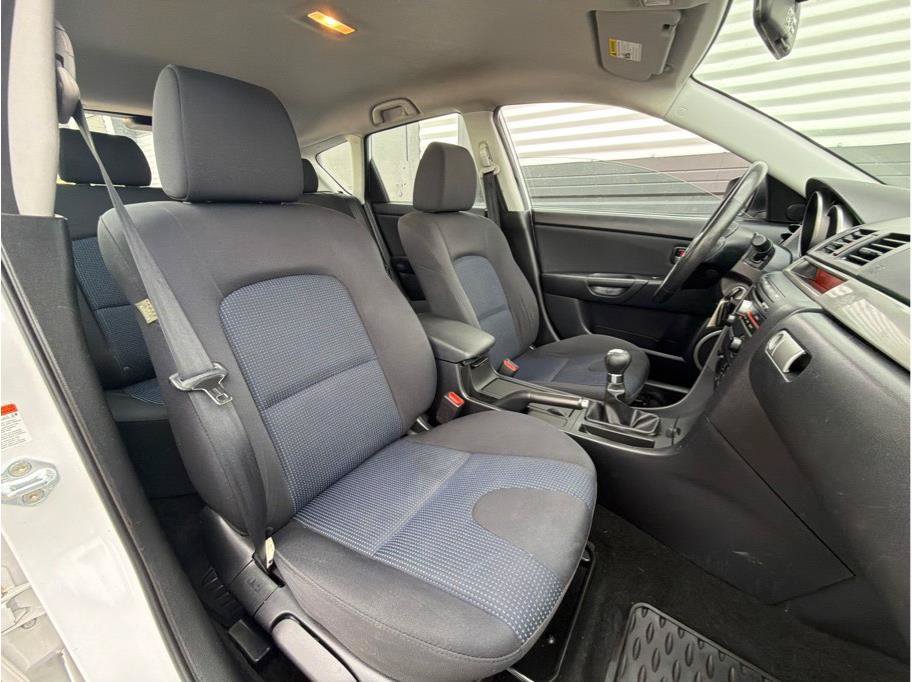 Used 2006 MAZDA MAZDA3 s Touring FWD image 18