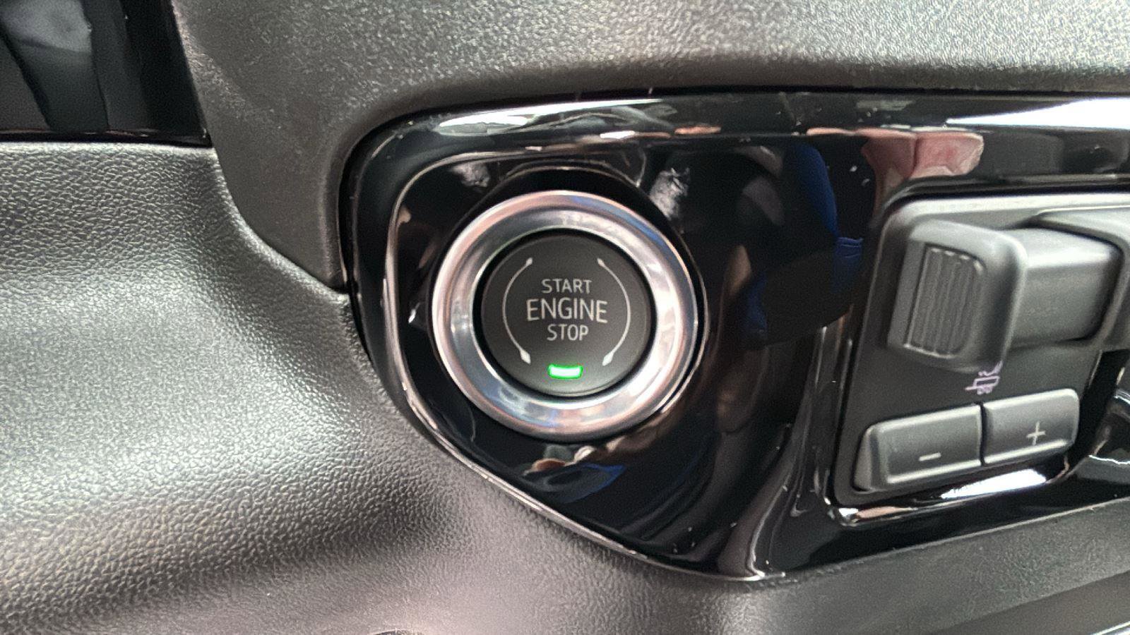 New 2026 GMC Sierra 1500 SLT w/ SLT Premium Plus Package image 11