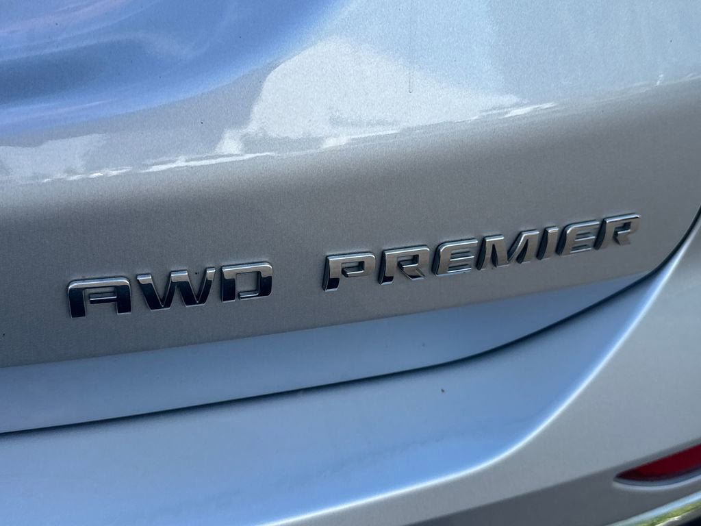 Used 2021 Chevrolet Equinox Premier AWD/4WD image 6