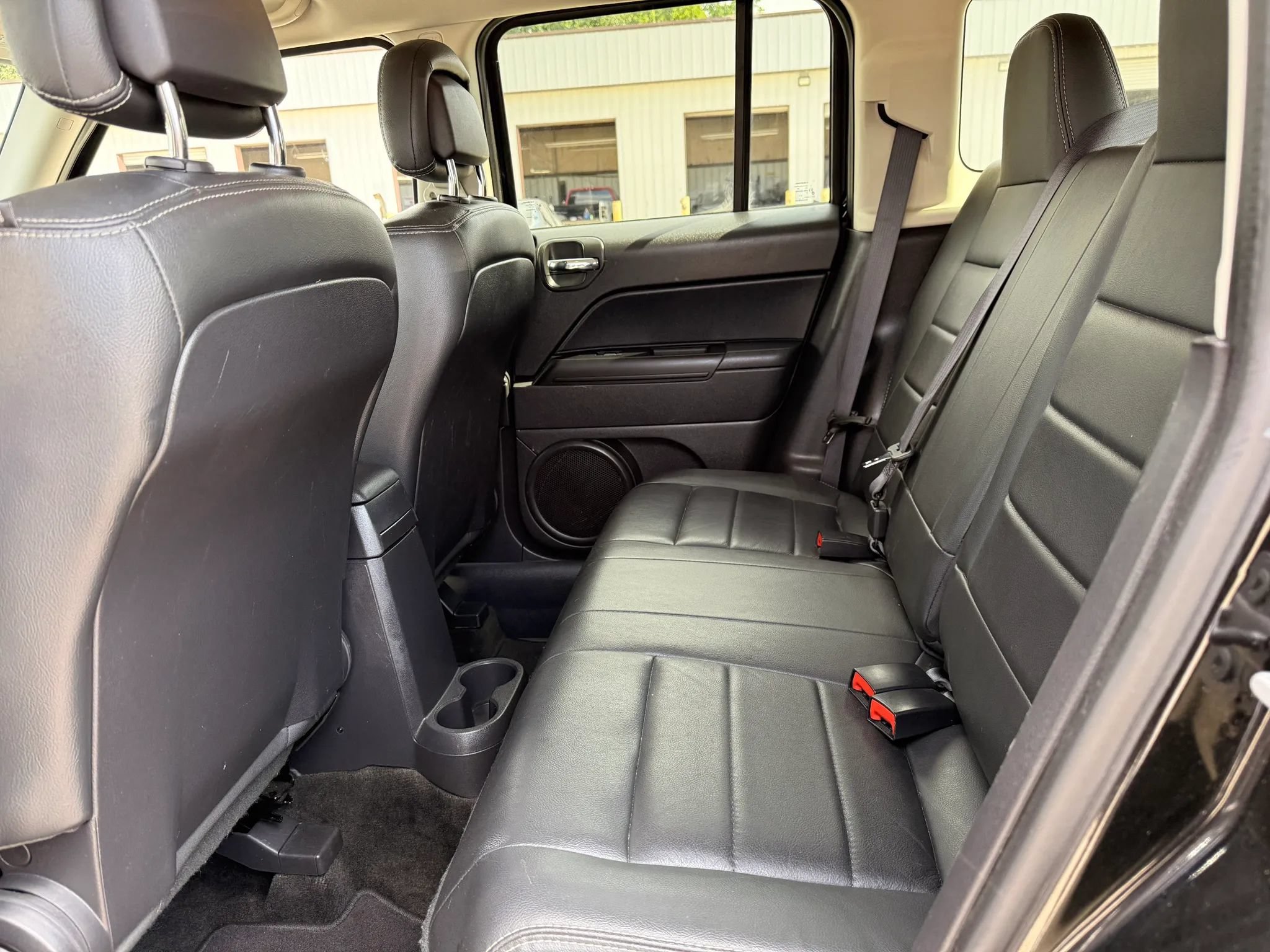 Used 2017 Jeep Patriot High Altitude AWD/4WD image 21