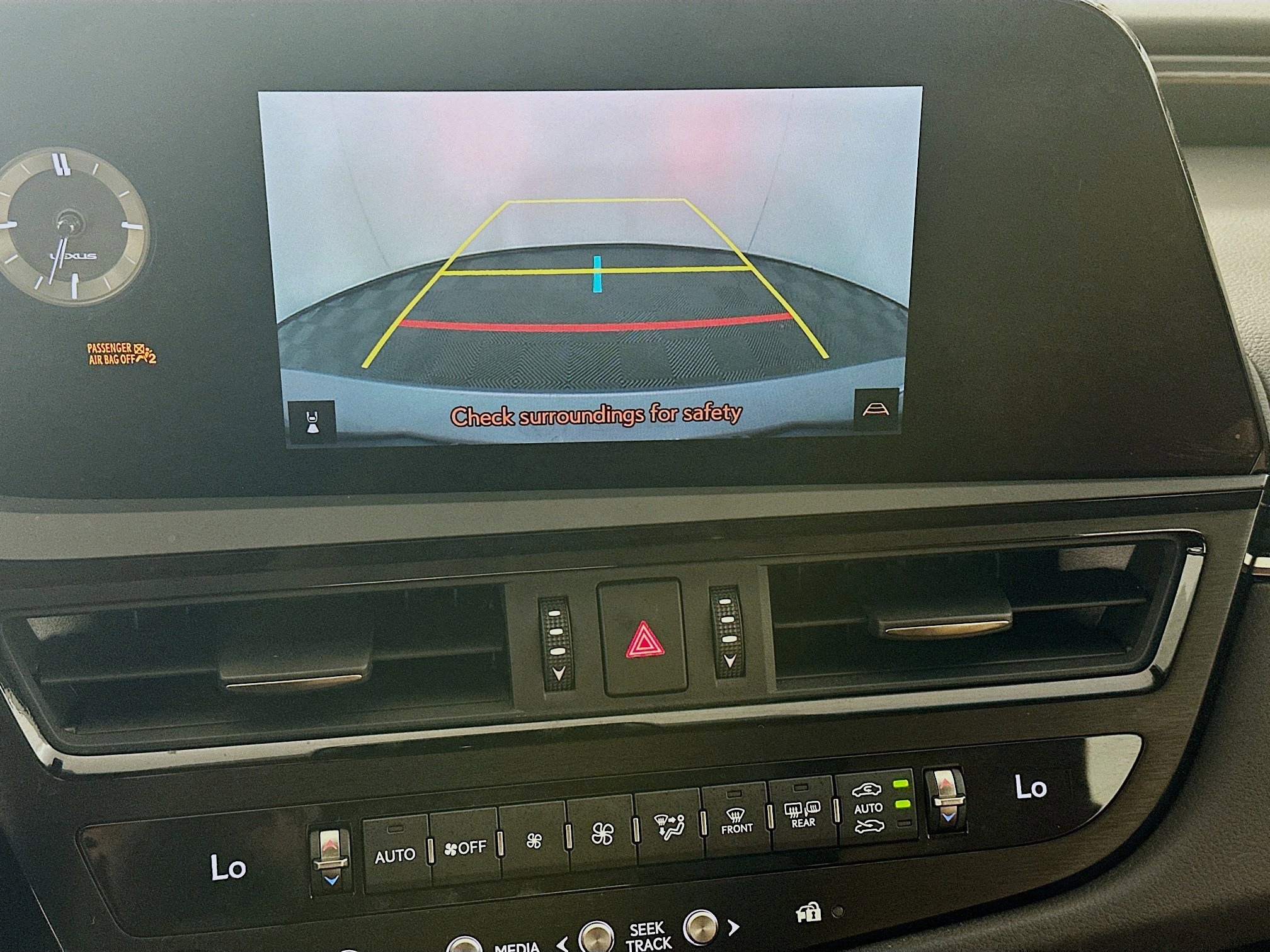 Used 2023 Lexus ES 350 w/ Accessory Package (Z2) image 23