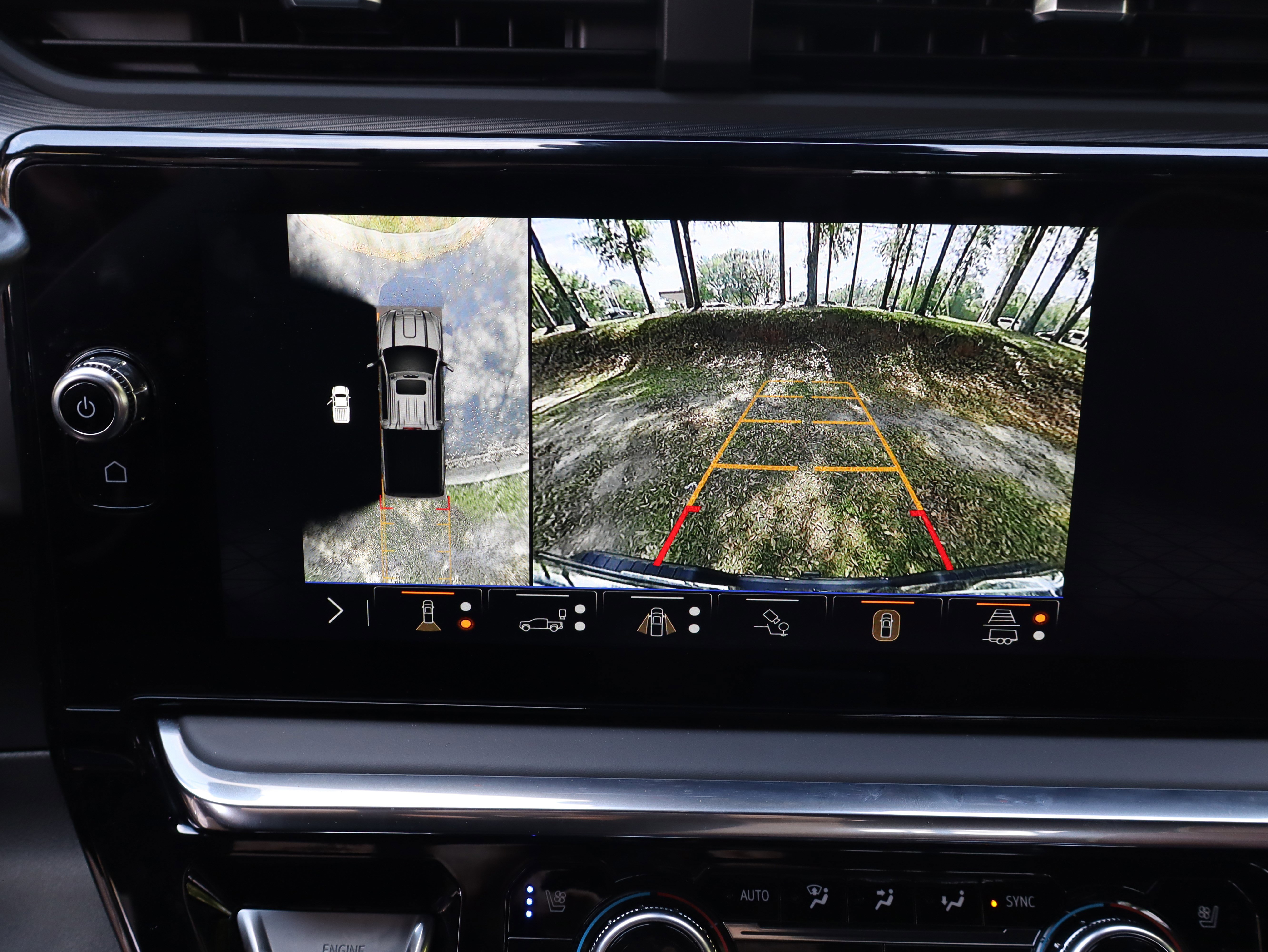 Used 2025 GMC Sierra 2500 Denali Ultimate image 34