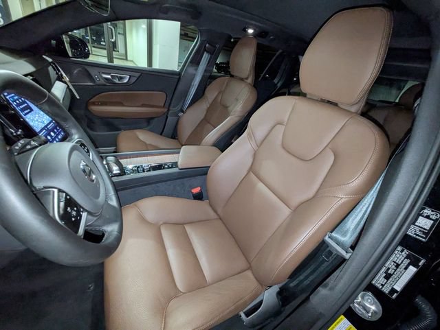 New 2026 Volvo V60 B5 Cross Country Plus w/ Climate Package AWD/4WD image 13