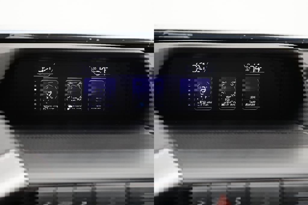 Used 2022 Subaru Ascent Limited w/ Technology Package image 24