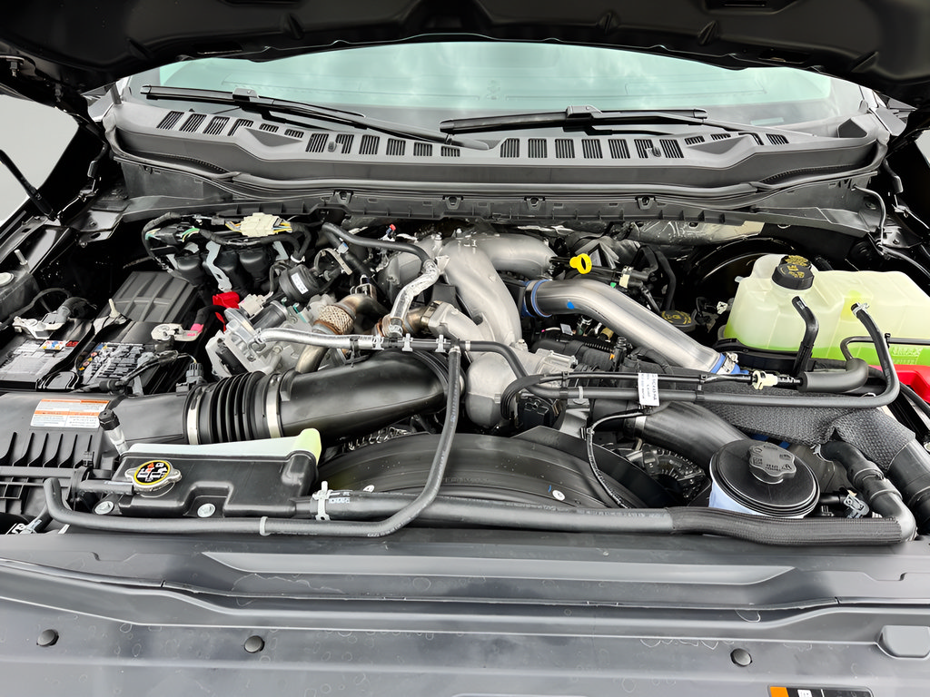 New 2025 Ford F250 XL RWD image 9