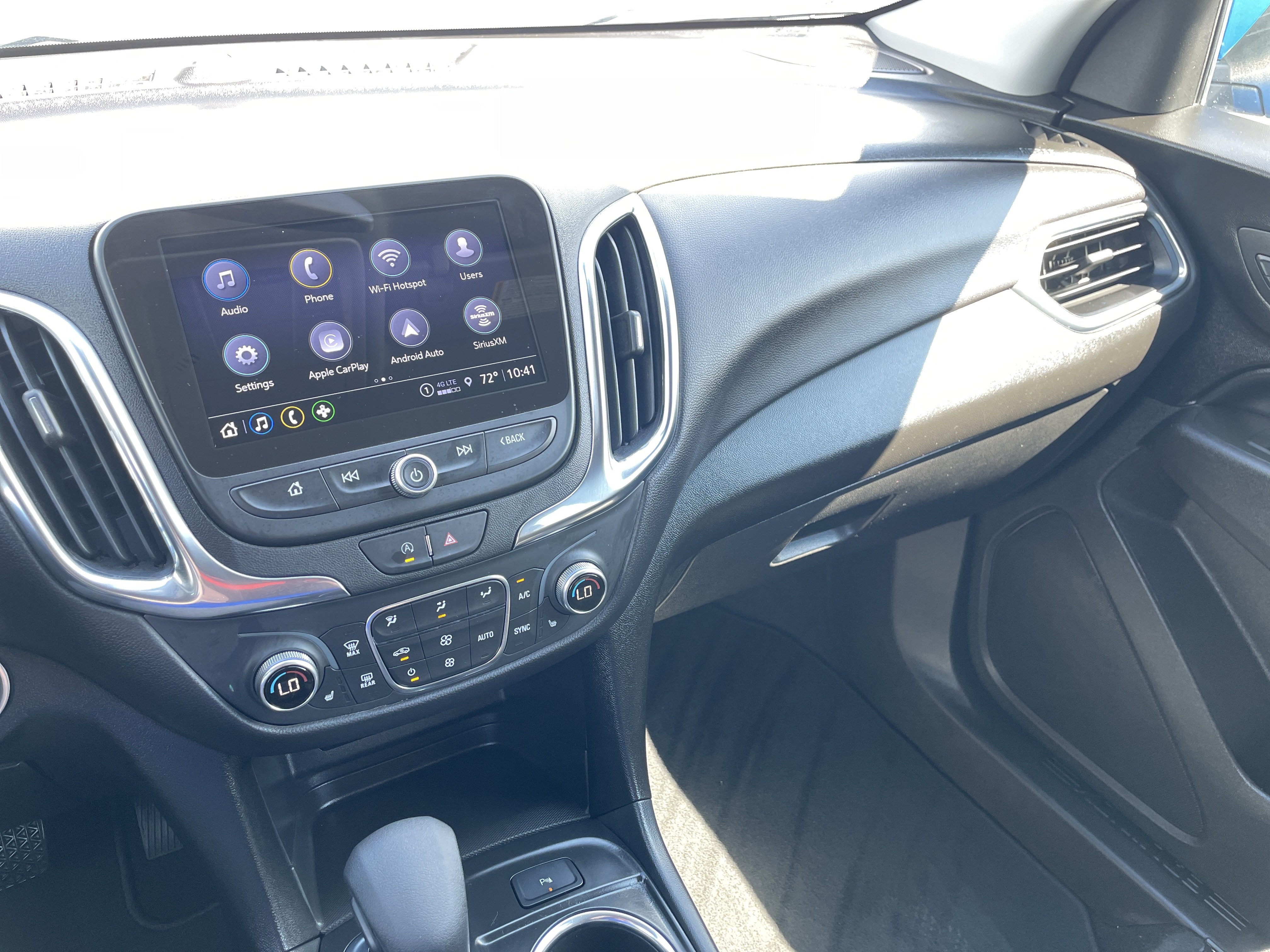 Used 2024 Chevrolet Equinox LT AWD/4WD image 15
