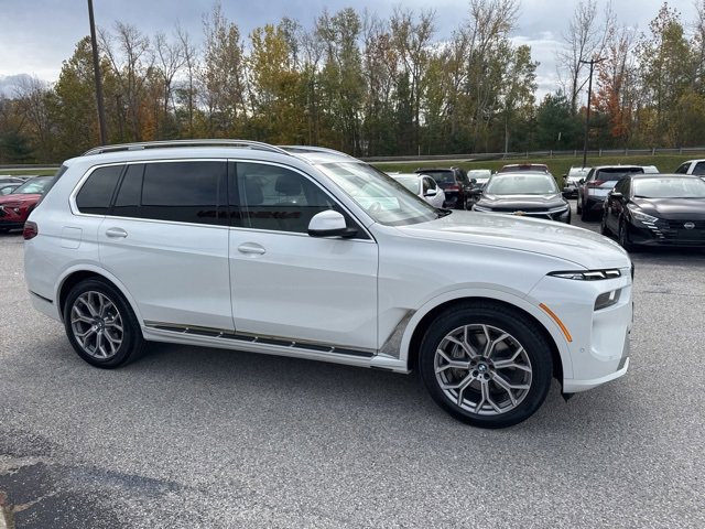 Used 2024 BMW X7 xDrive40i image 18