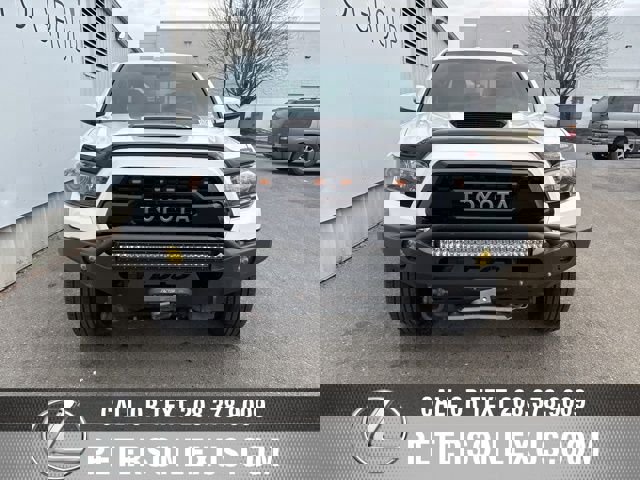 Used 2017 Toyota Tacoma TRD Pro AWD/4WD image 8