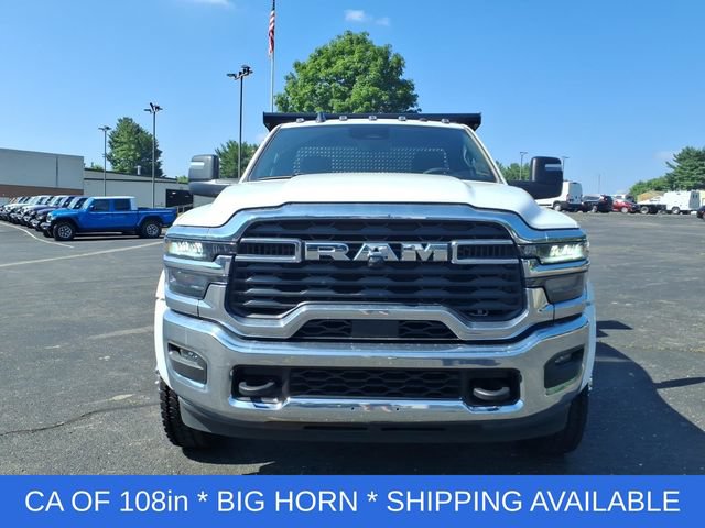 New 2026 RAM 5500 4x4 Regular Cab image 2