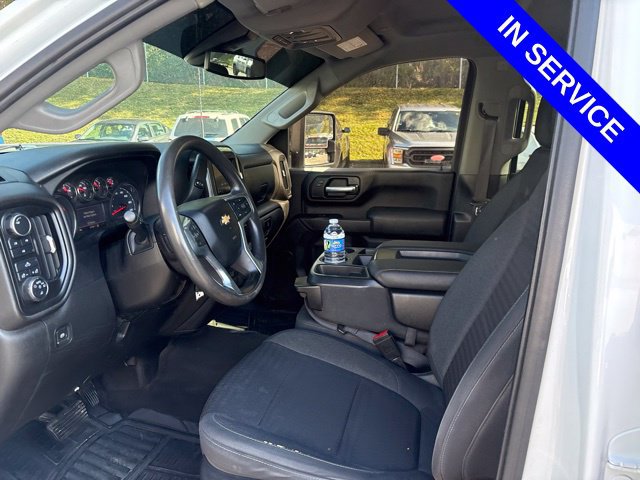 Used 2022 Chevrolet Silverado 2500 Custom w/ Custom Value Package AWD/4WD image 6