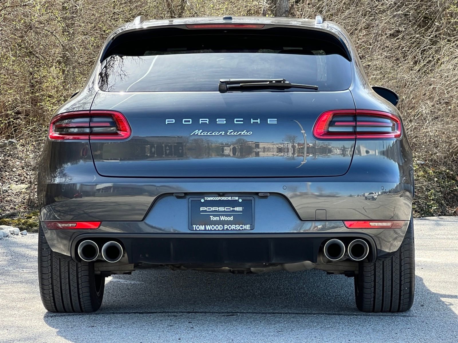 Used 2017 Porsche Macan Turbo image 8