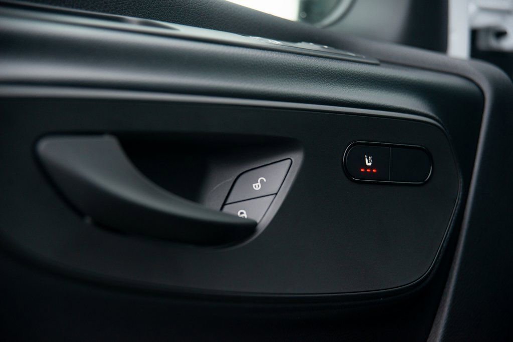 New 2025 Mercedes-Benz Sprinter 4500 image 22