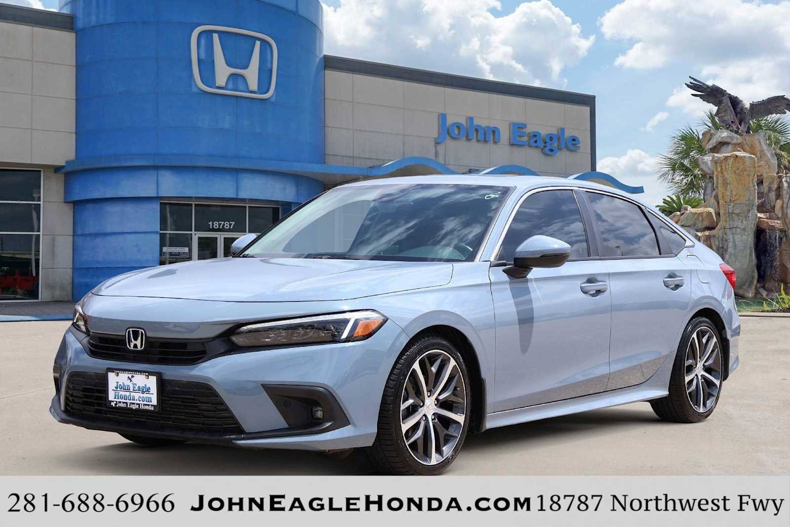 Used 2022 Honda Civic Touring image 1