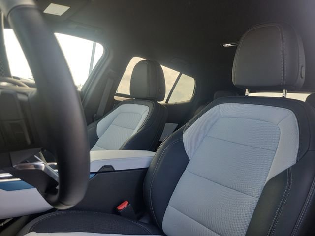 Used 2025 Chevrolet Equinox EV LT FWD image 17