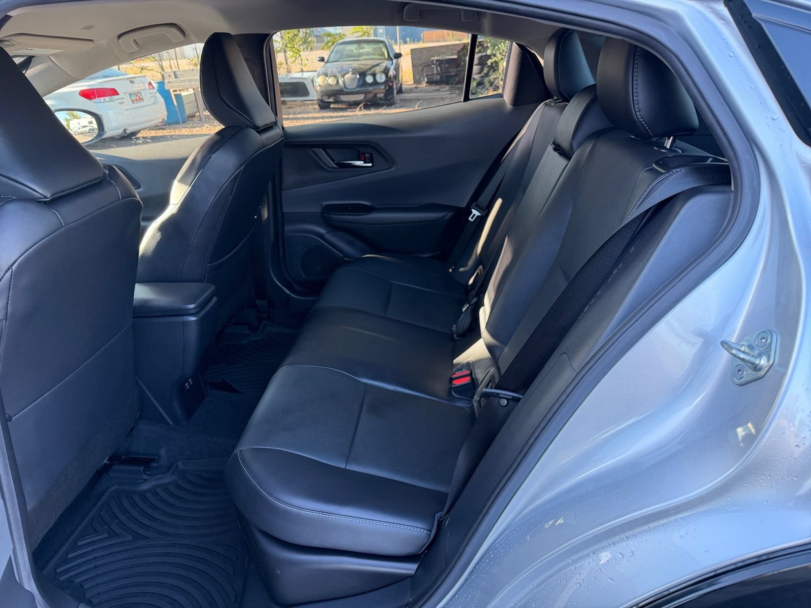 Used 2023 Toyota Prius XLE FWD image 25
