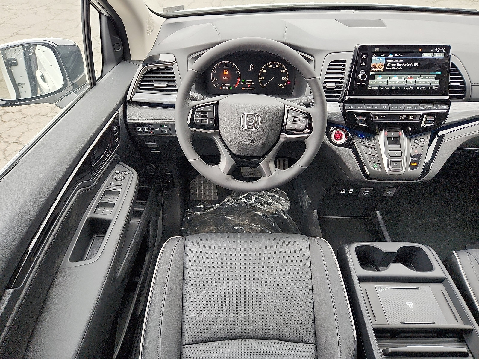 New 2026 Honda Odyssey Elite image 8