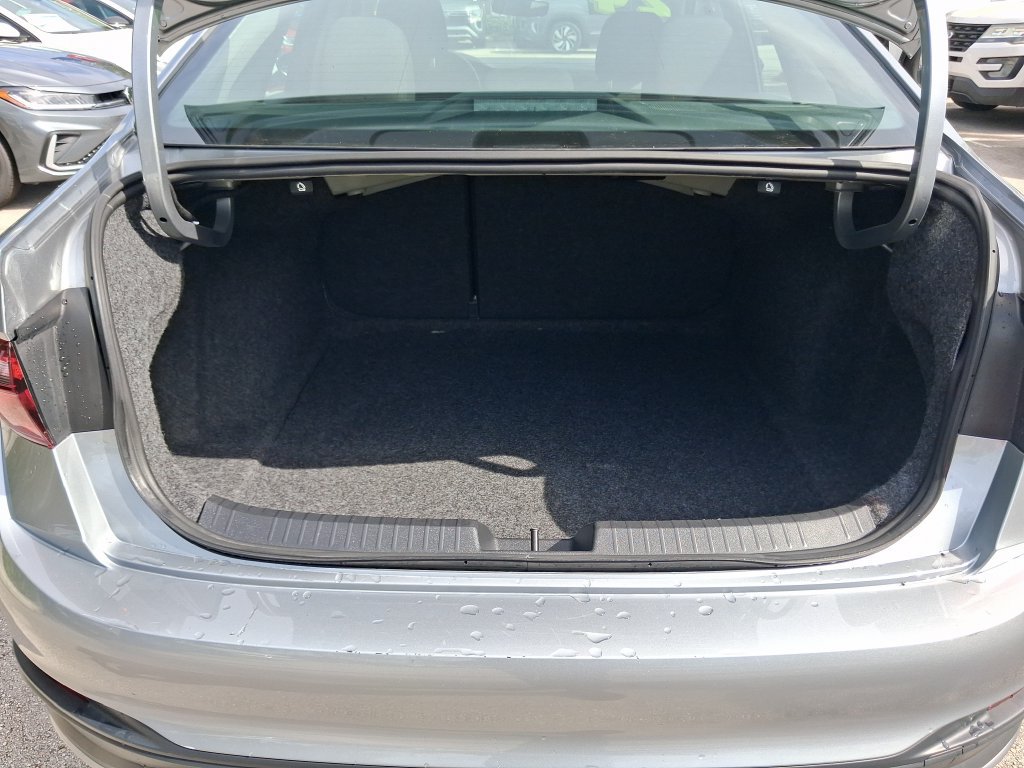 Used 2024 Volkswagen Jetta S FWD image 13